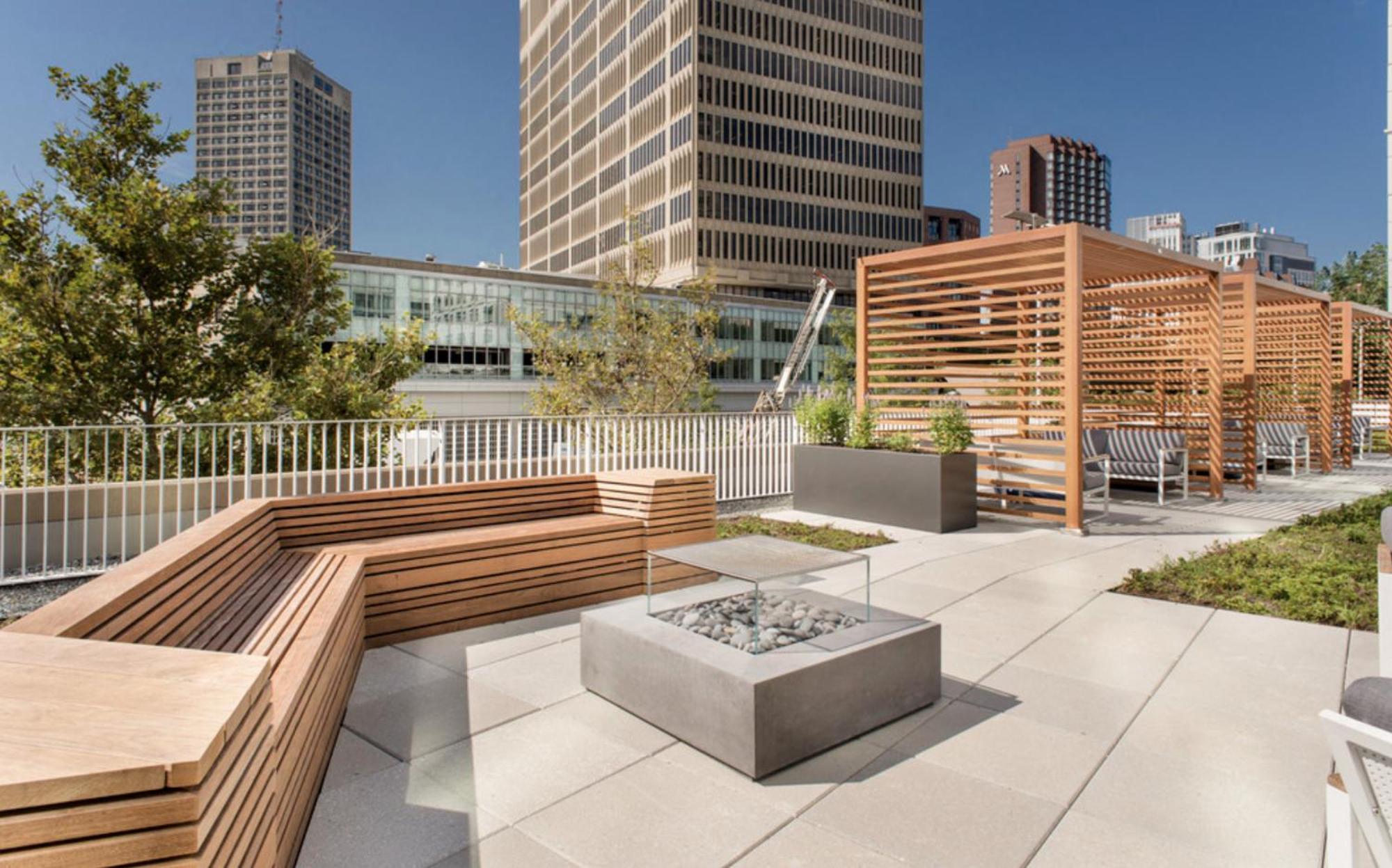 Modern Near Kendall Square Apartment *